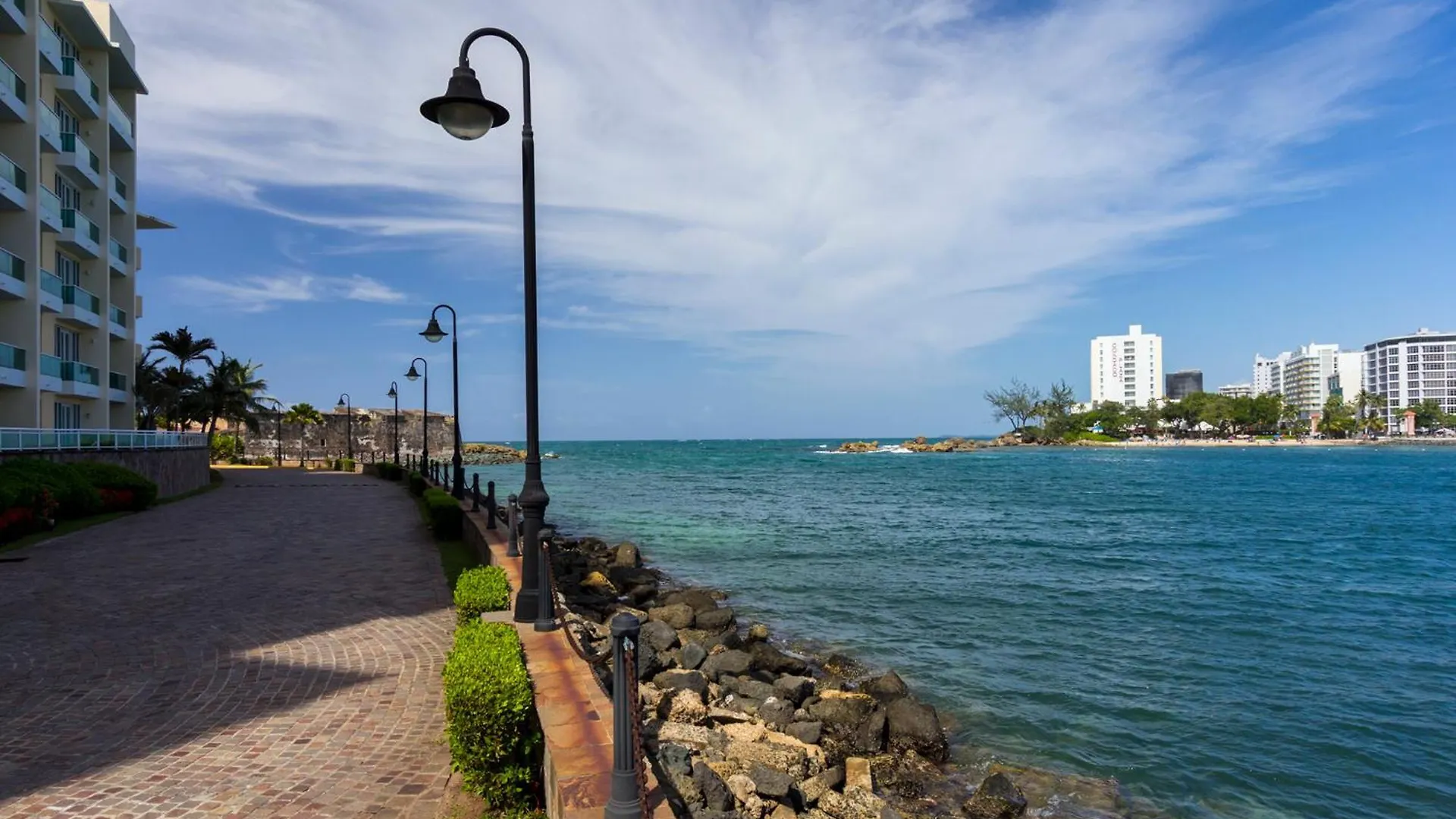 Top Favorite Studio By The Beach Сан-Хуан Апартаменты